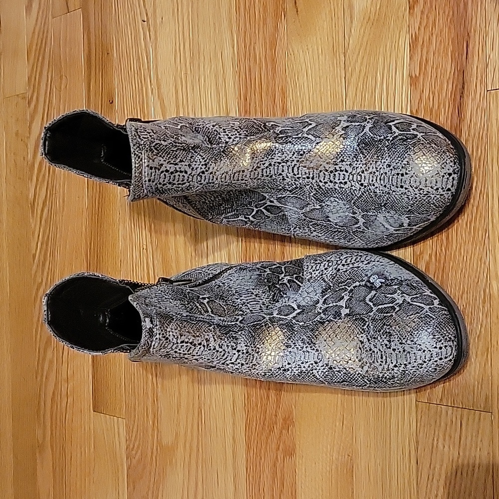 Pierre Dumas boots